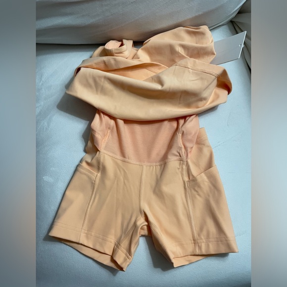 NEW Lululemon Align Dress Peach Bellini Built in Shorts Butterly Soft Size 2 - Picture 9 of 11